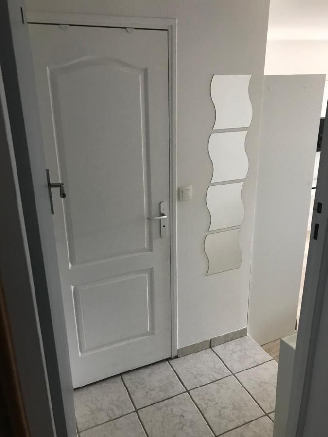 Studio Moderne Au Calme Cappelle-la-Grande Ngoại thất bức ảnh